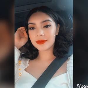 Meet your Posher, Claritza